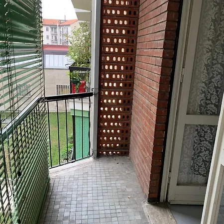 Oda ve Kahvaltı Smart Prada Foundation 3*