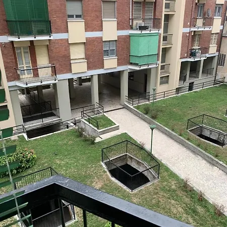Oda ve Kahvaltı Smart Prada Foundation 3*